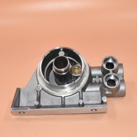 پایه فیلتر روغن موتور RE504563